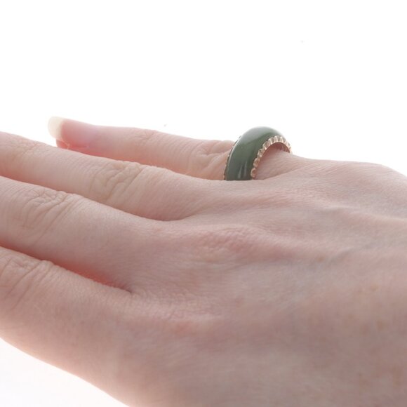 Yellow Gold Nephrite Jade Vintage Eternity Band - 14k  Yellow Gold Nephrite Jade Vintage Eternity Band - 14k Scallop Ring Sz 4 1/4
